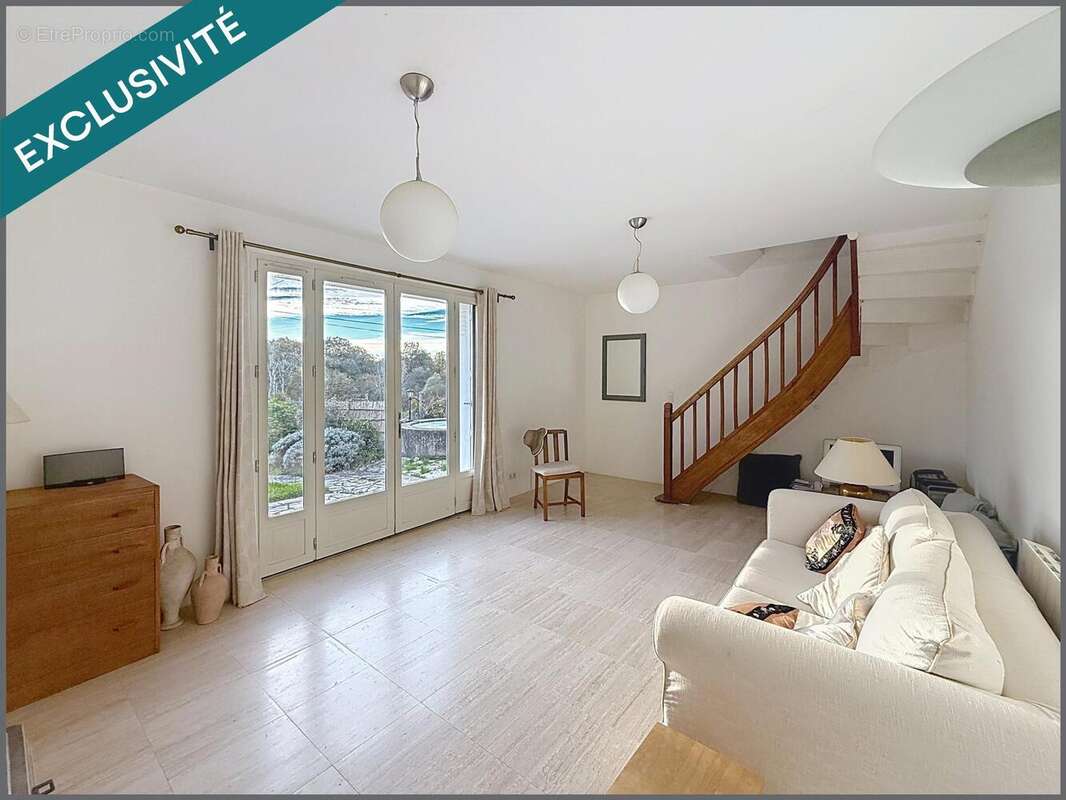 Photo 2 - Maison à TAUXIGNY