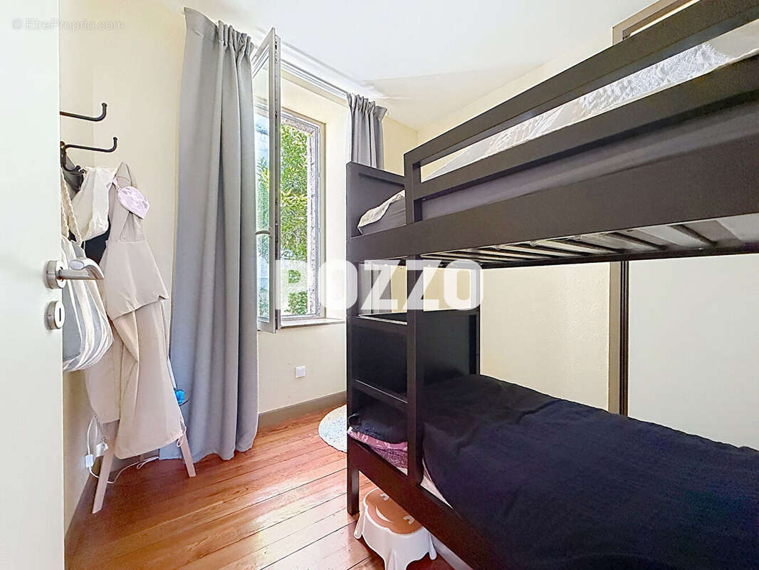 Appartement Granville 4 pièce(s) 72 m2 - photo 11