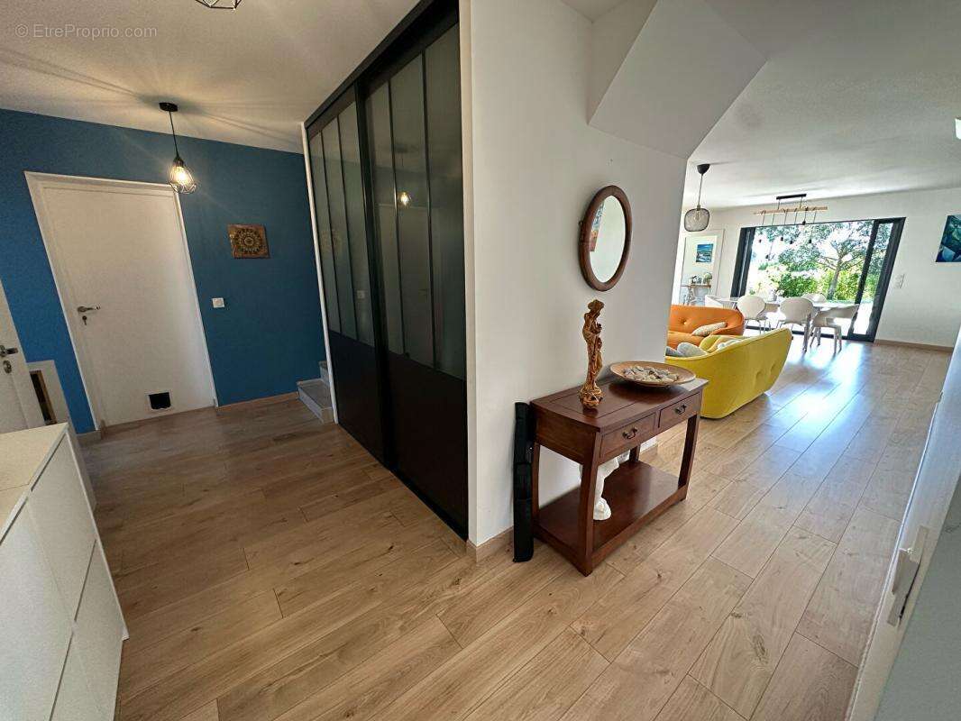 Maison à COURNONTERRAL