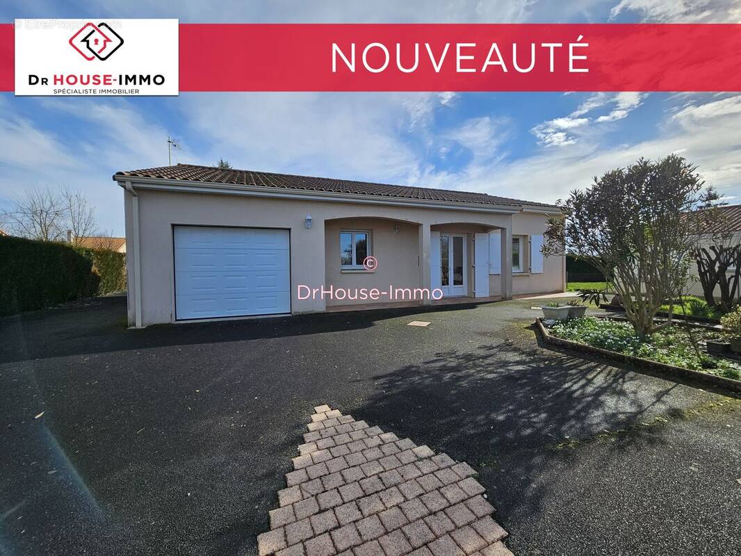 Maison à MOUGON
