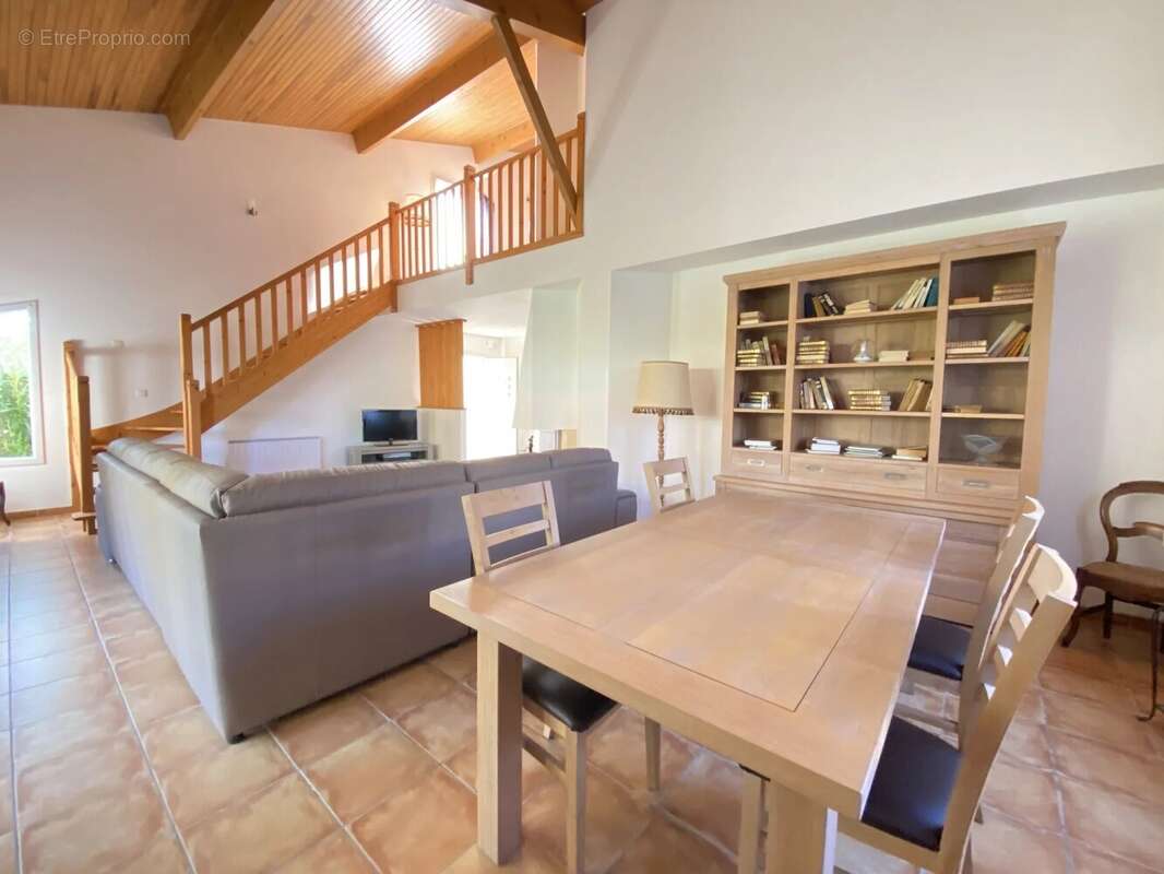 Maison à CASTELNAU-DE-MEDOC