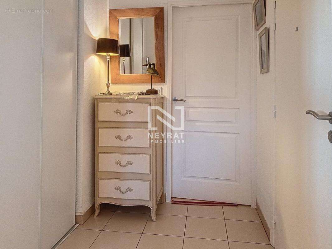 Fayence magnifique 3 pieces avec terrasse et  garage - photo 9