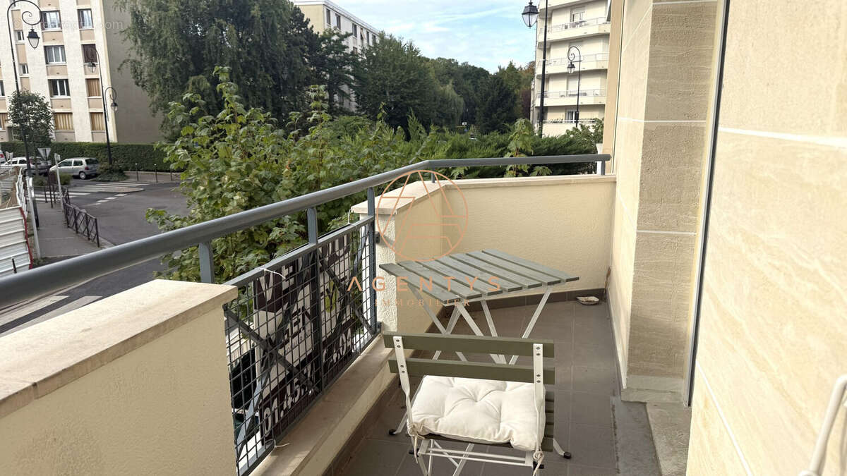 Appartement à LE PLESSIS-TREVISE