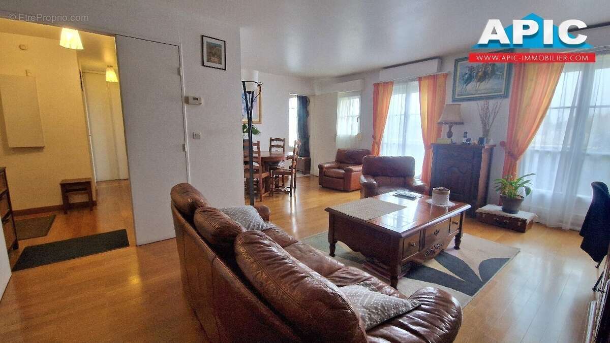 Appartement à SAINT-BRICE-SOUS-FORET