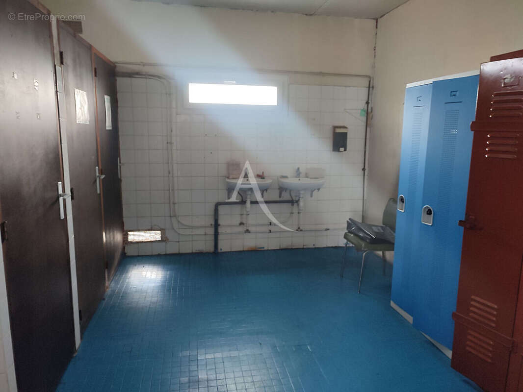 Commerce à NOUAN-LE-FUZELIER