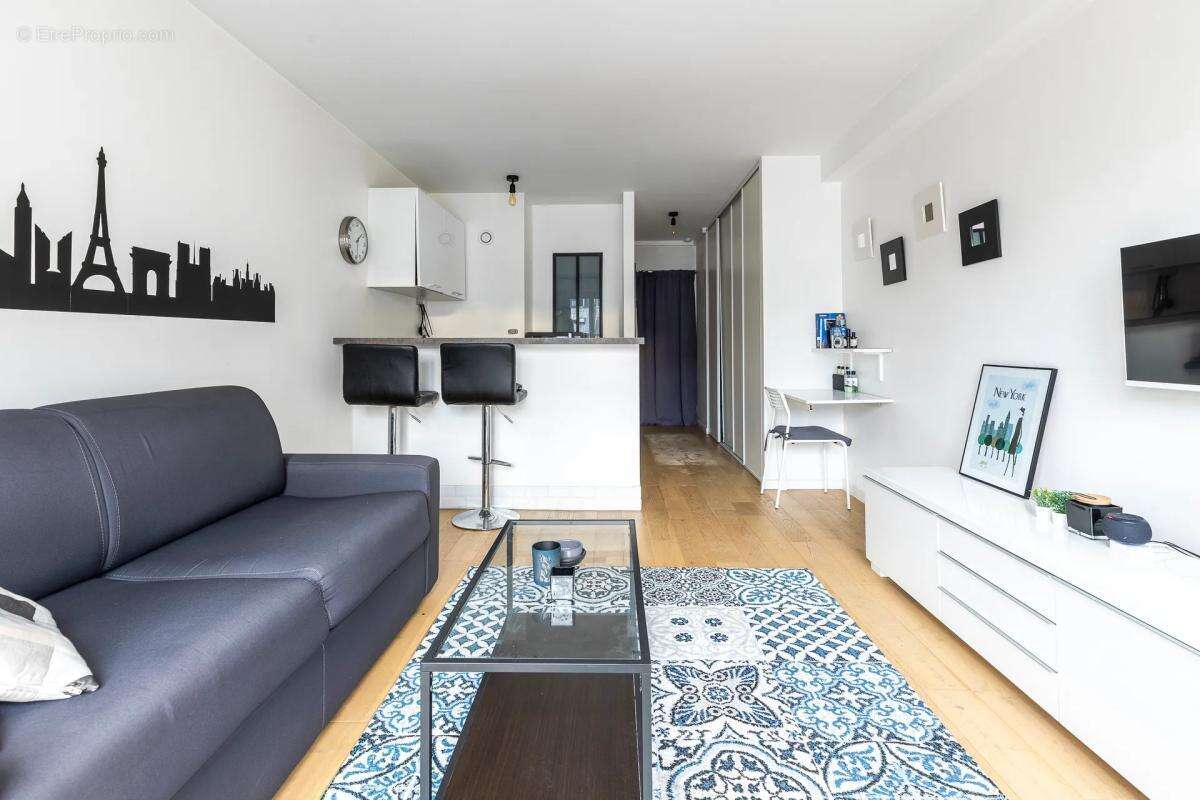 Appartement à PARIS-11E