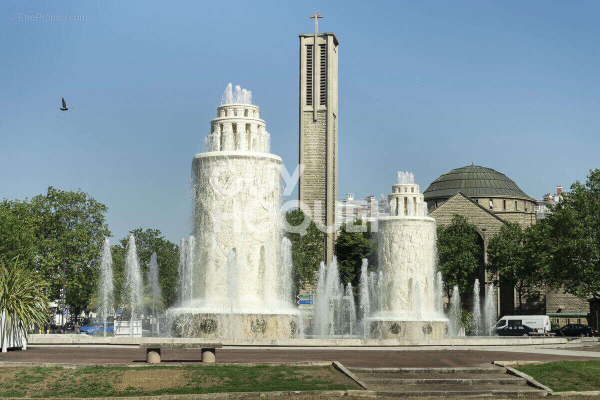 Appartement à PARIS-16E