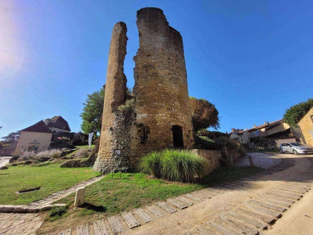 Maison à SAINTE-ALVERE