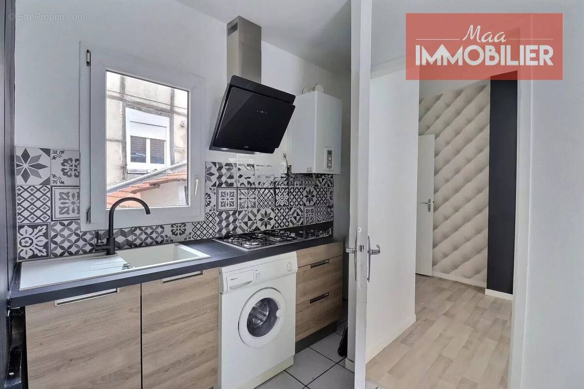 Appartement à SAINT-ETIENNE