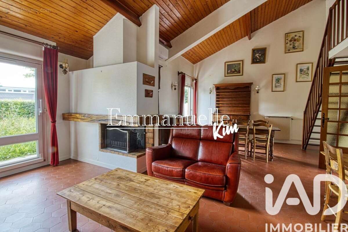 Photo 5 - Maison à MARGENCY