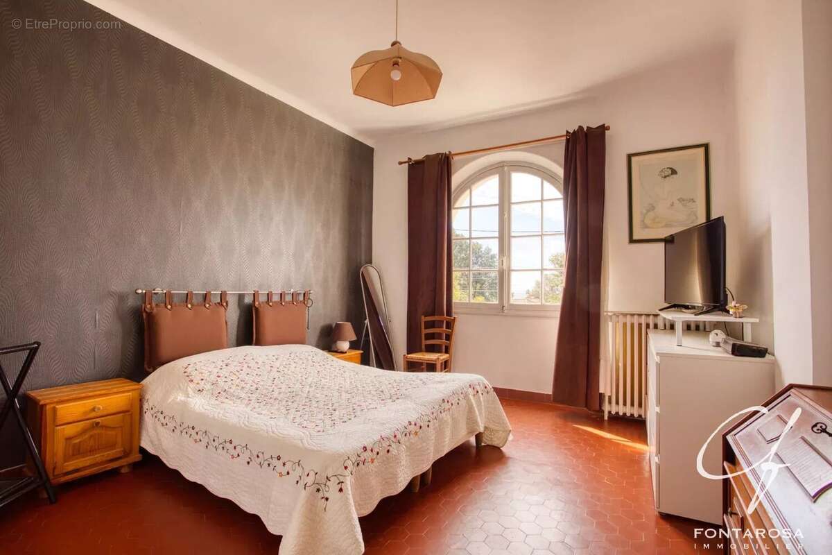 Maison à SAINT-RAPHAEL