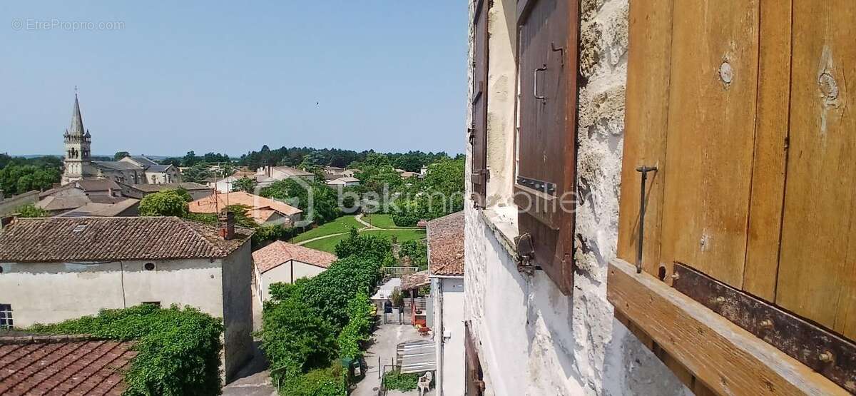Maison Tour Historique - photo 2