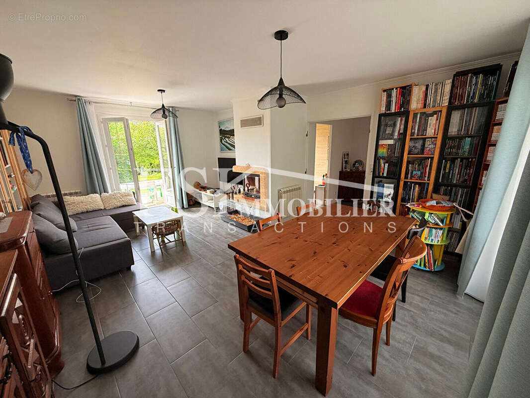 Maison à SAINT-PRIX