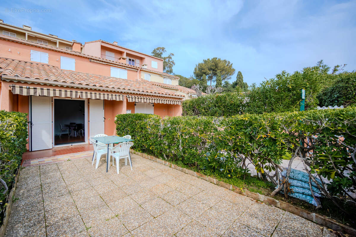 Appartement à HYERES