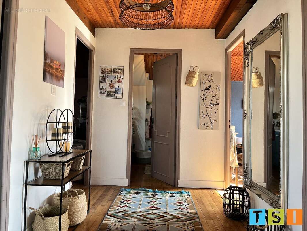 Maison à SAINT-LAURENT-DE-NESTE