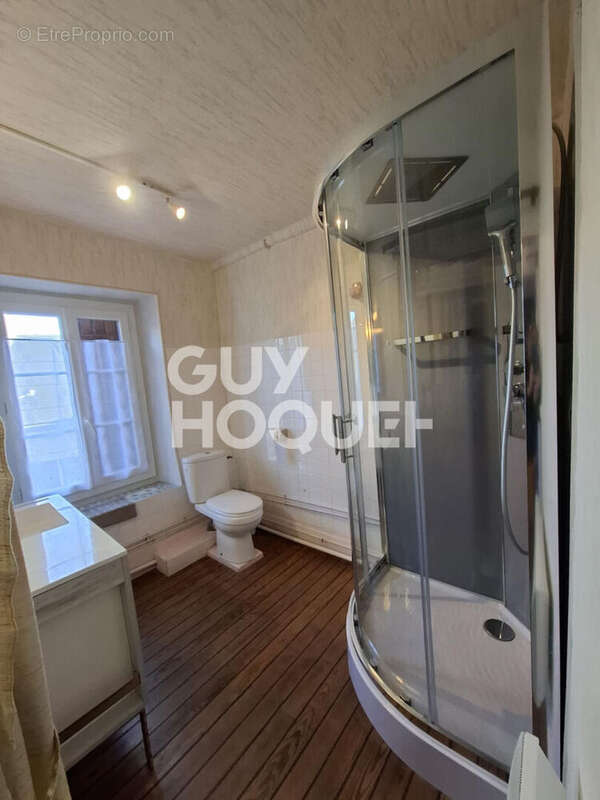 Commerce à ALLIGNY-EN-MORVAN