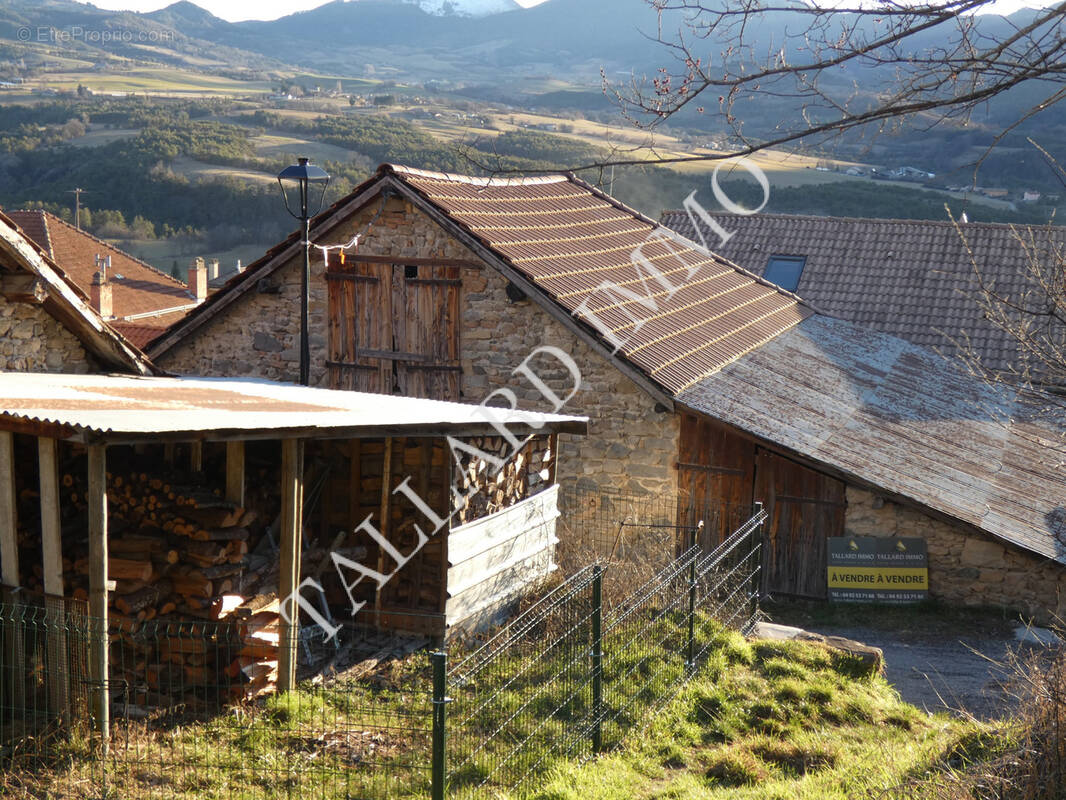 Maison à BREZIERS