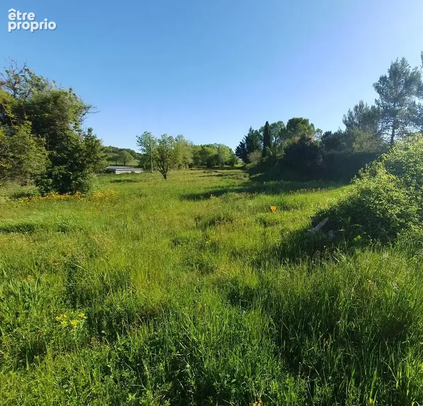 Photo Terrain à Ales au prix de 137 000€