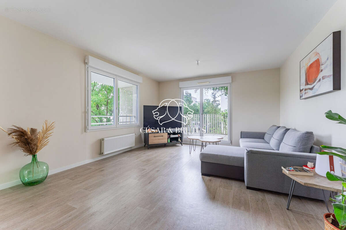 Appartement à VAULX-EN-VELIN