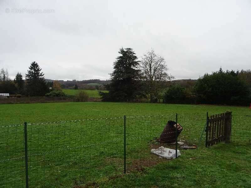 Maison à NEUVIC-ENTIER