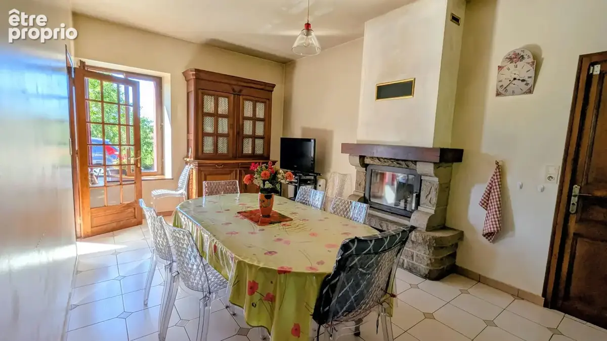 Grande maison  F7  en pierres  163 M² - SAINT GEORGES DE GREHAIGNE -  (35610) - photo 8
