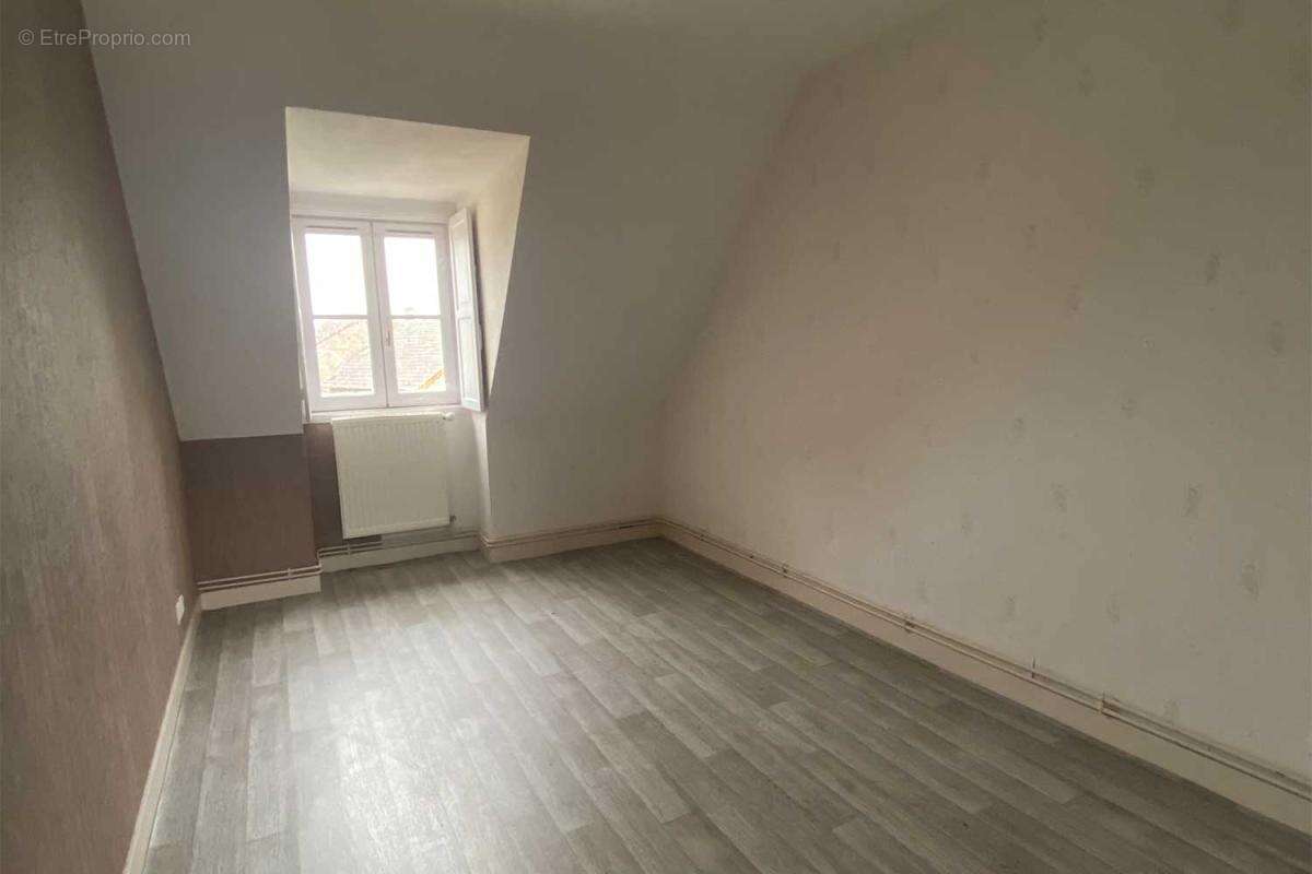 Appartement à LACANCHE