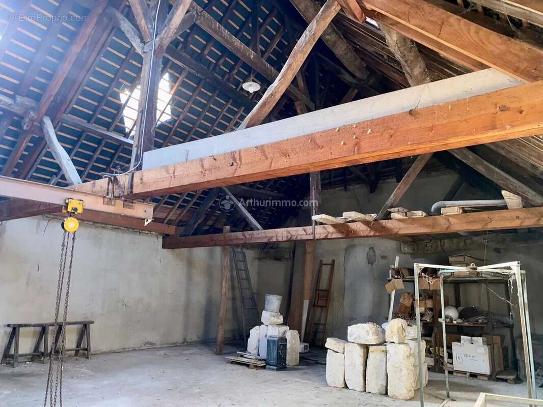 Appartement à CHATEAU-DU-LOIR