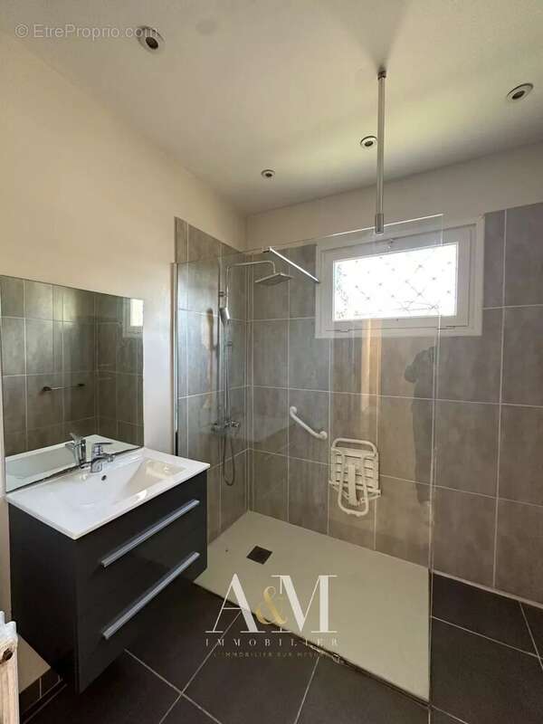 Maison à BALARUC-LE-VIEUX