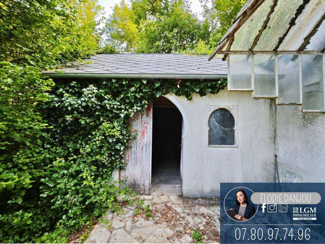 Maison à SARGE-SUR-BRAYE