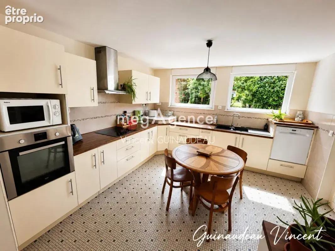 Maison Villedieu la Blouere - photo 1