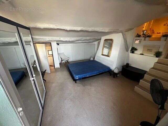 Appartement à MONTPEYROUX