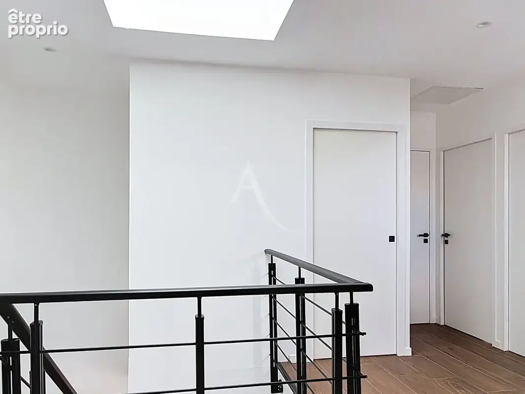 Superbe maison contemporaine 4 chambres avec piscine - 146m² - photo 8