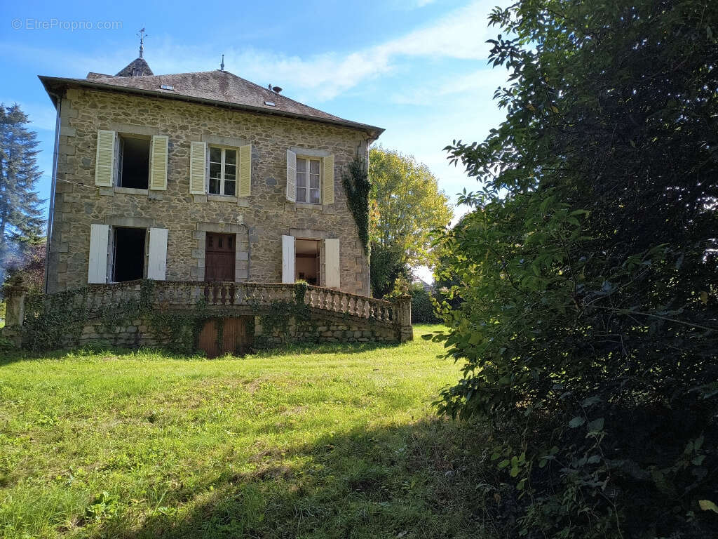 Maison à SAINT-CLEMENT