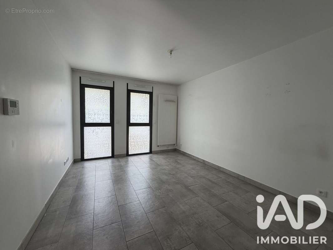 Appartement 22 m² à Yerres  - photo 4
