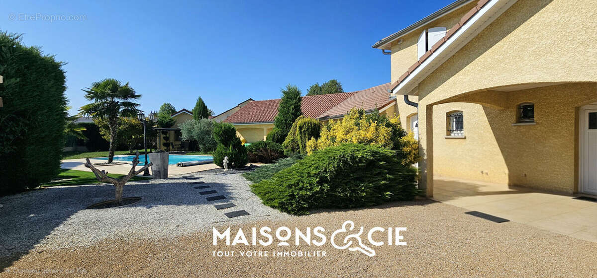 Maison Lagnieu 7 pièce(s) 180 m2 - photo 5
