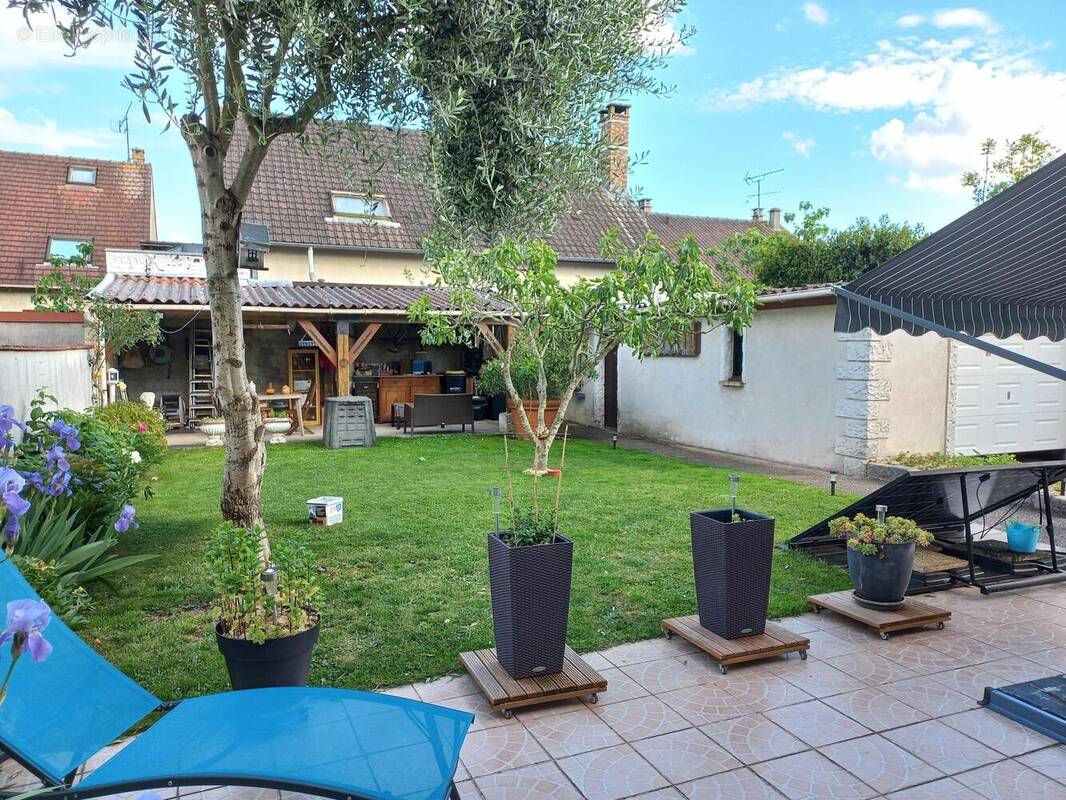 Photo 1 - Maison à OZOIR-LA-FERRIERE