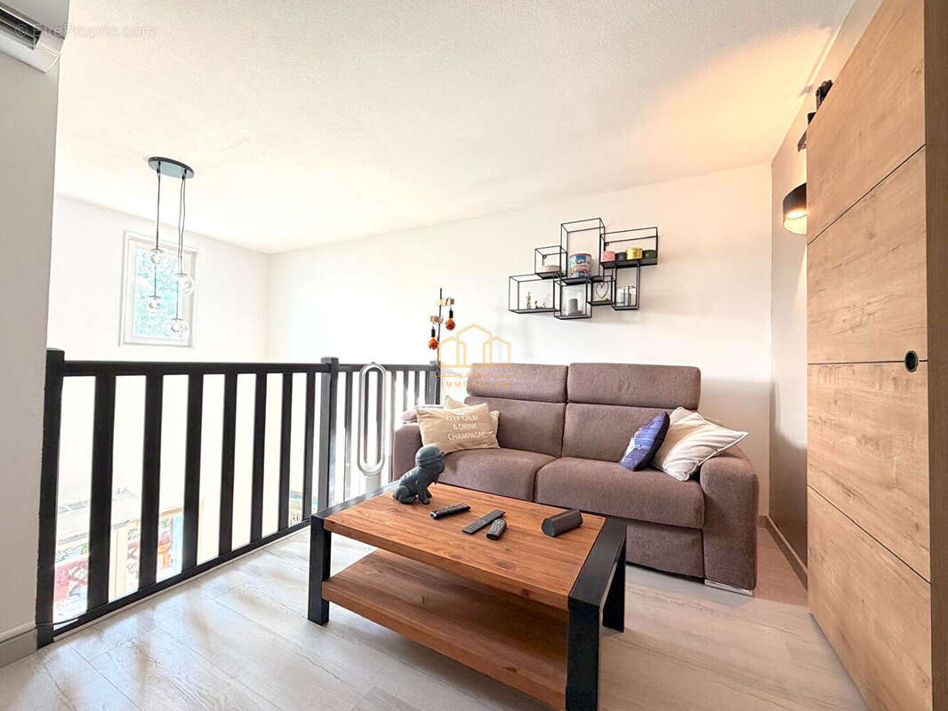 Appartement T4 avec terrasse à vendre au Teich dans résidence avec piscine - photo 12