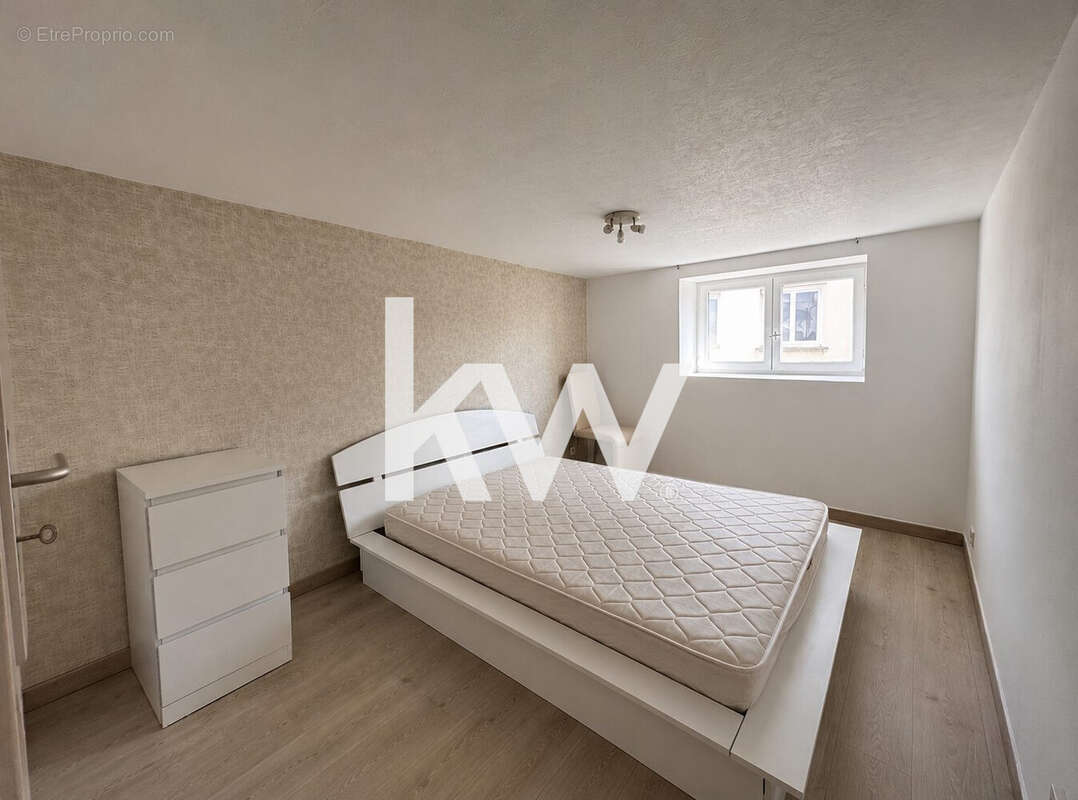Appartement 66 m² à Saint-Etienne  - photo 5