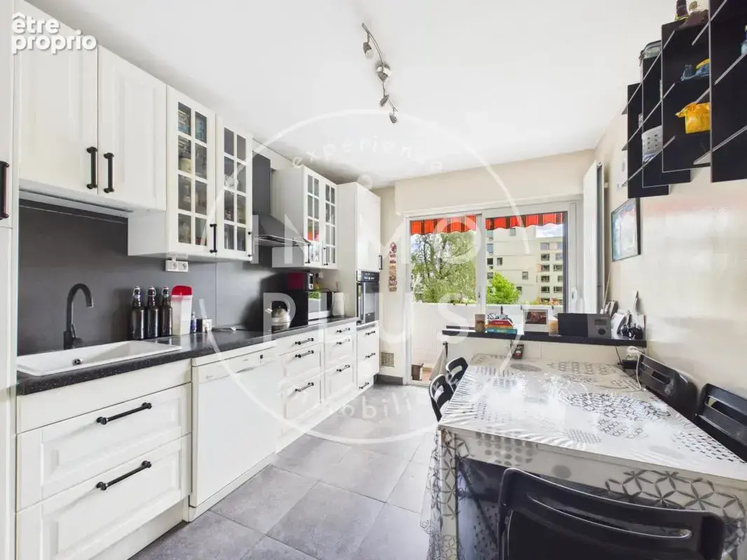 Appartement à ANNECY-LE-VIEUX