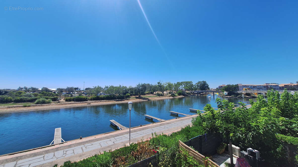 LE CAP D'AGDE - RICHELIEU - Appartement T2 Cabine Vue Port & Bateaux - Résidence avec Piscine - photo 9