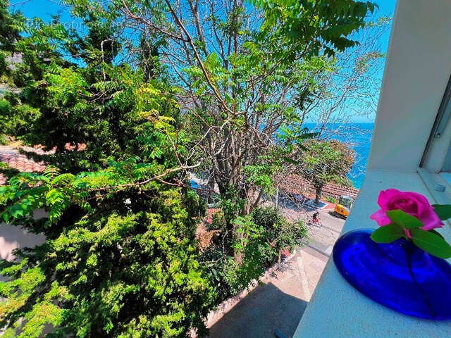 Appartement à EZE