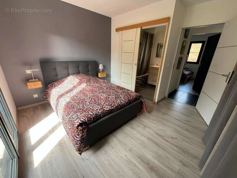 Maison à JULOS