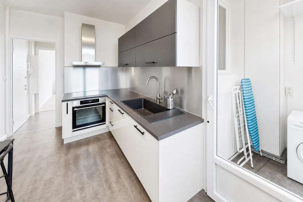 Appartement de 5 pièces de 85 m² situé à Grenoble - photo 3