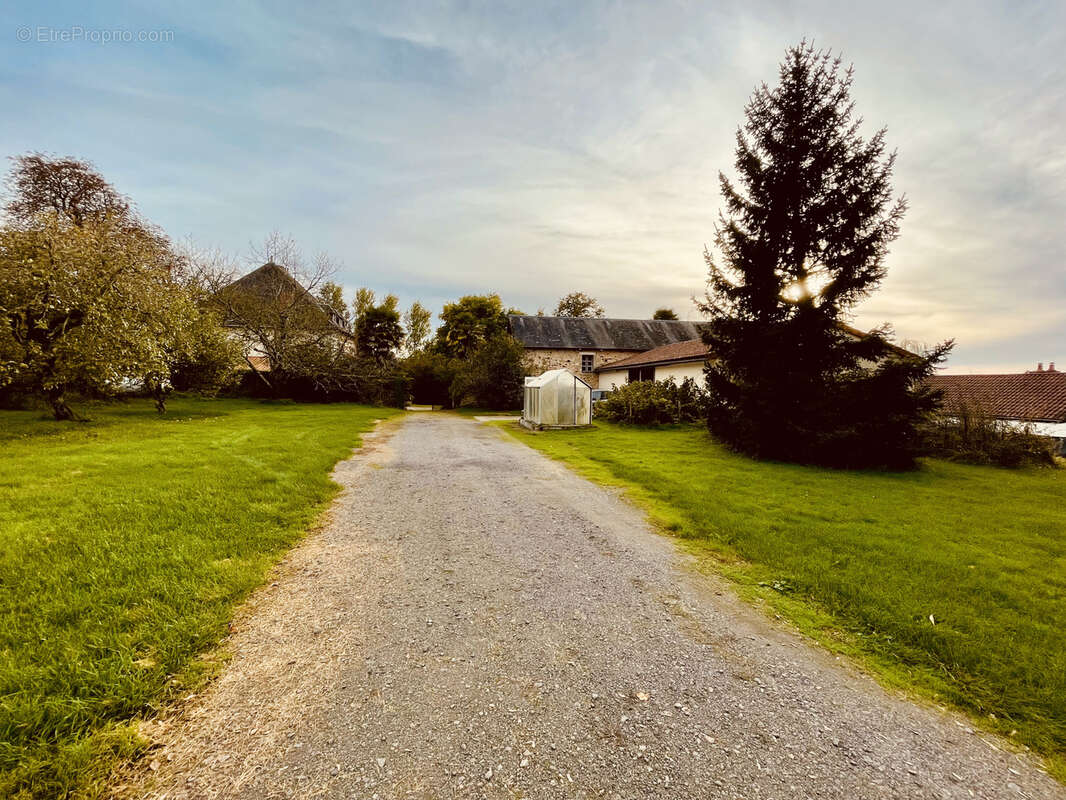 Maison à L&#039;ISLE-JOURDAIN