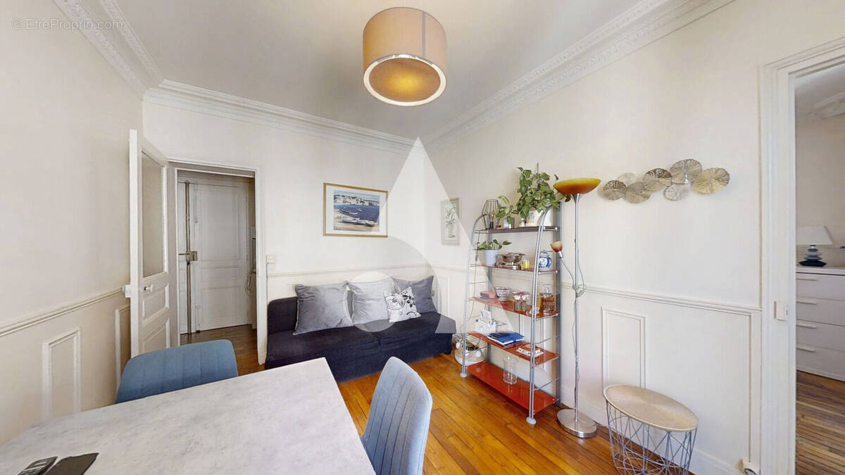 Appartement à COLOMBES