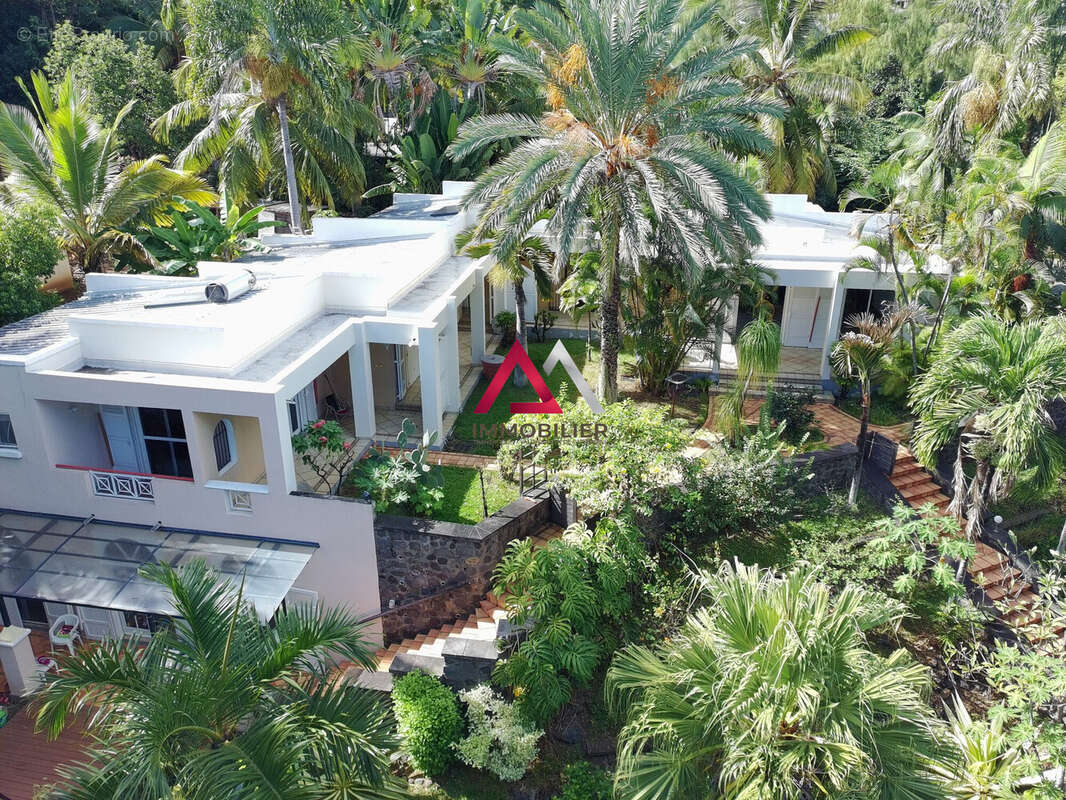 Maison à LA POSSESSION