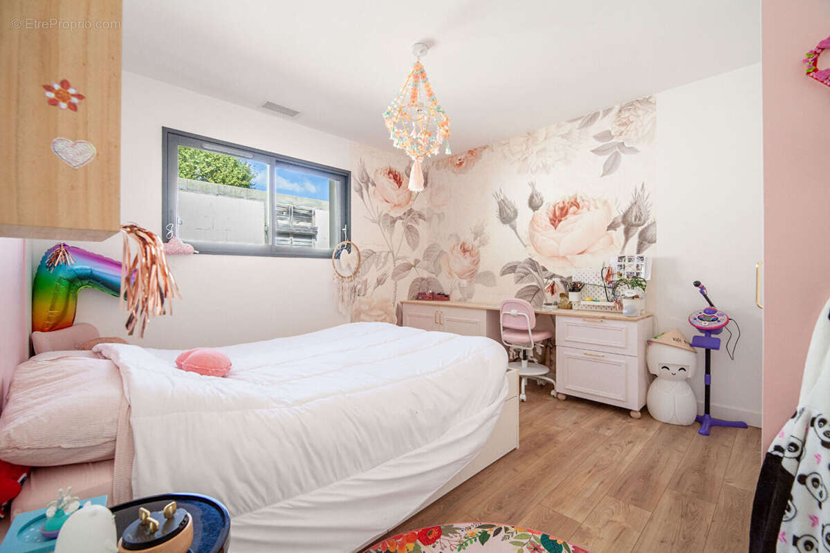 Maison à SAINT-MARTIN-DE-SEIGNANX