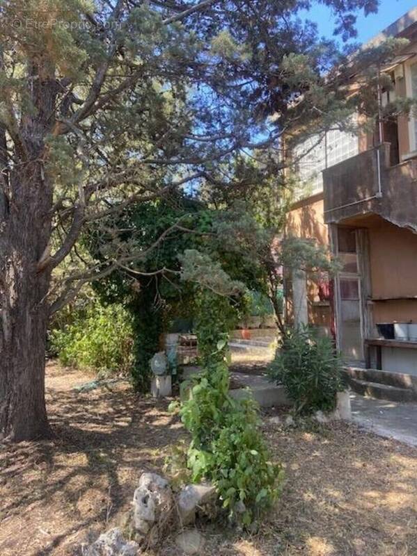 Photo 1 - Maison à CABRIES