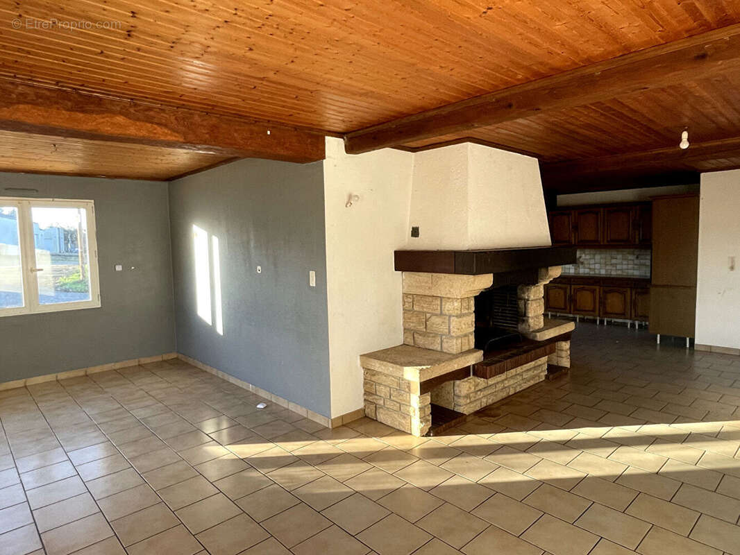 Maison à SAINT-PHILBERT-DE-GRAND-LIEU