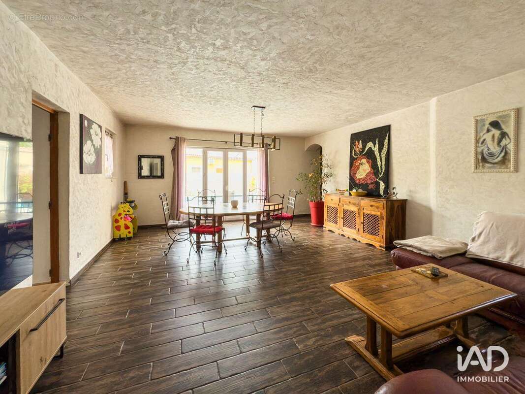 Photo 4 - Maison à LE THOR